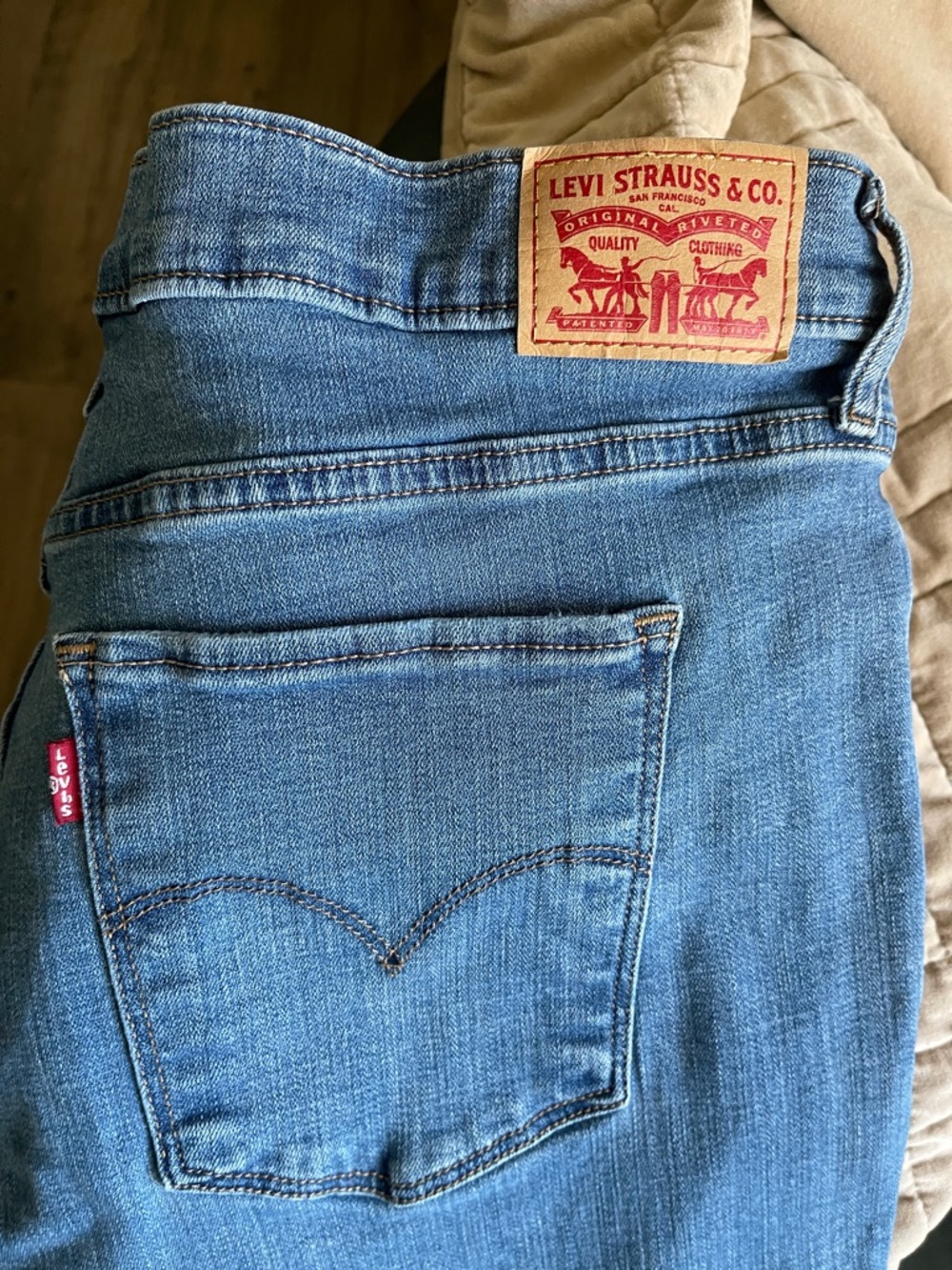 Levi's Women's Light Blue High-Rise Jeans with Back Pocket Patch
